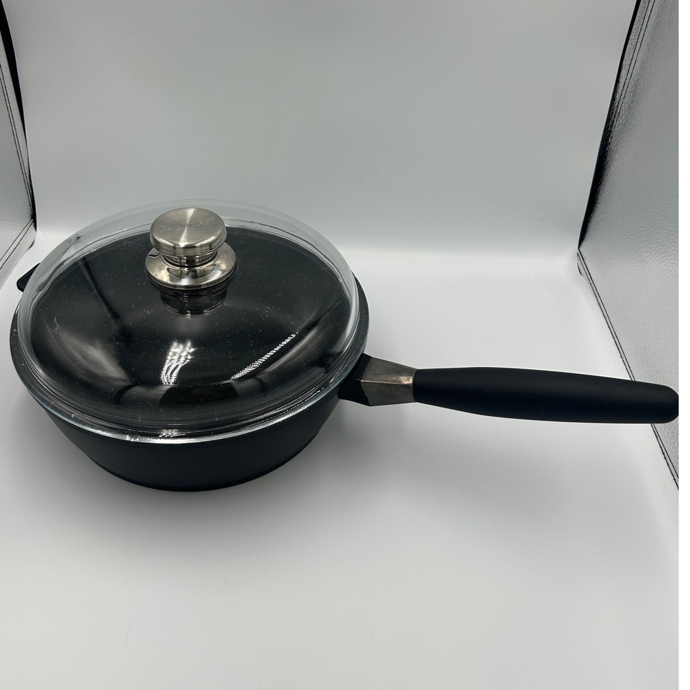 BergHOFF Nonstick Deep Skillet Sauté Pan with Glass Lid Black